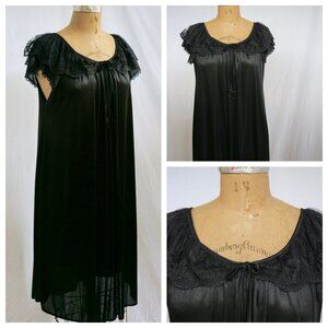 vtg 60s 70s Black LACE Short Sexy Shiny Full Nightgown Dress SMALL TO MEDIUM
